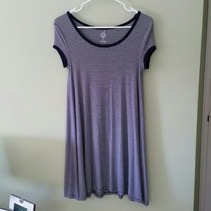 Scoop neck t-shirt dress